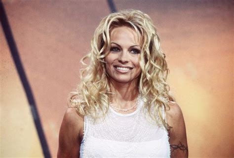 pamela anderson  sly stallone wanted     girl