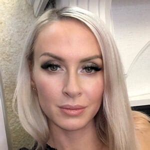 Leisi Crazy - Age, Family, Bio | Famous Birthdays