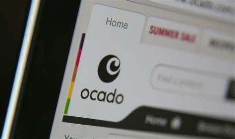 grocer ocado  closing     technology deal city