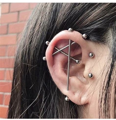 Crazy piercings | Takılar, Kulak, Aksesuarlar