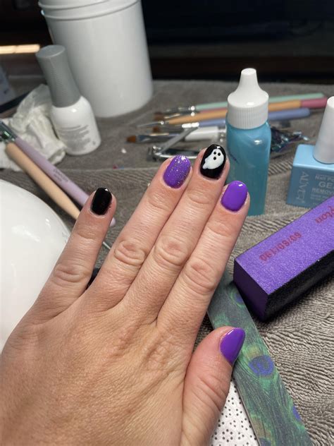 Some Post Malone Inspired nails “aka ghost Malone👻😜” : r/DIYGelNails