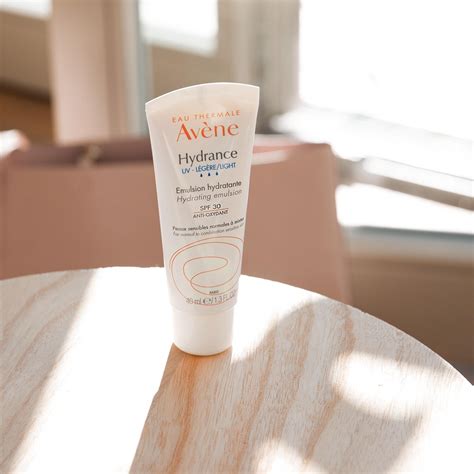 Hydrance - Émulsion hydratante Hydrance UV légère de AVENE ≡ SEPHORA