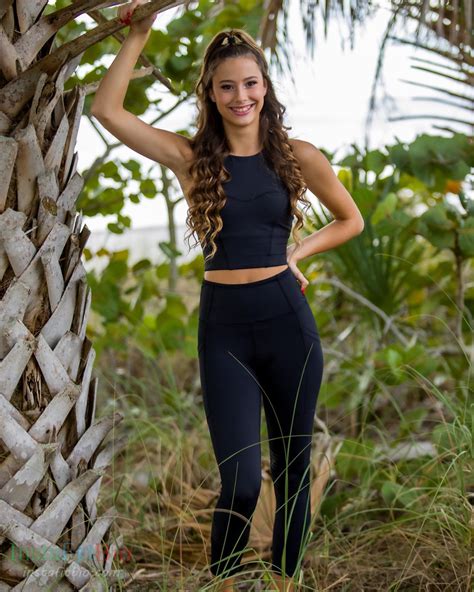 Avaryana Rose - Bio, Age, Height | Models Biography