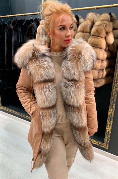 Зимняя парка с мехом Лисы. по цене - 8500 грн. в Киеве, Украине | (302100)