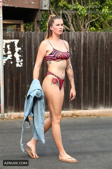 Sarah Connor pictured in Malibu wearing PrettyLittleThing Hot Pink