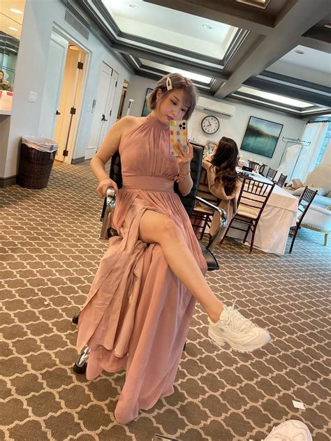 Starsmitten : r/twitchasians