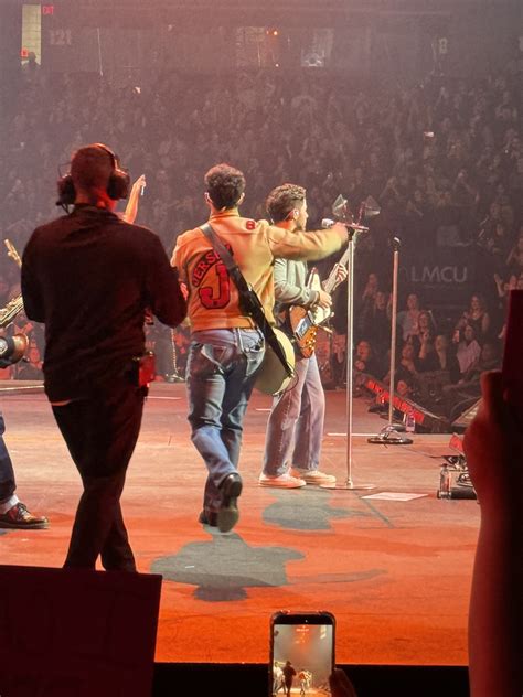 dec   jonas brothers jesse mccartney franklin jonas