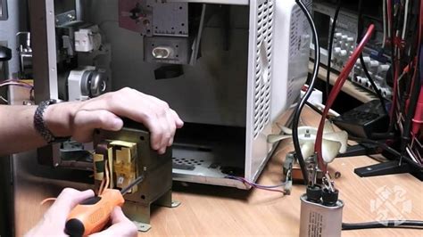 Не включается микроволновка после скачка напряжения: основные причины