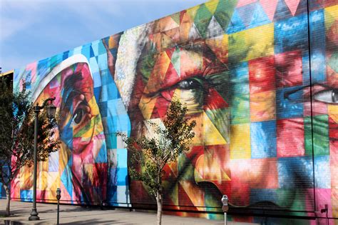Admire the World’s Largest Street Art Mural in Rio - Rio de Janeiro Blog