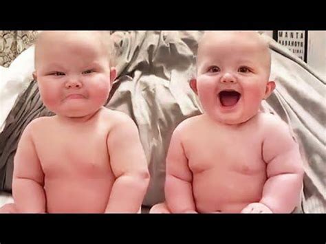 Best videos of funny twin babies compilation twins baby video – Artofit