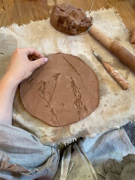 Ручная лепка из глины, гончарный круг, уроки рисования Рязань