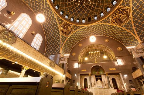 Interior of Synagogue dome in Augsburg, … – License image – 10264346 ...