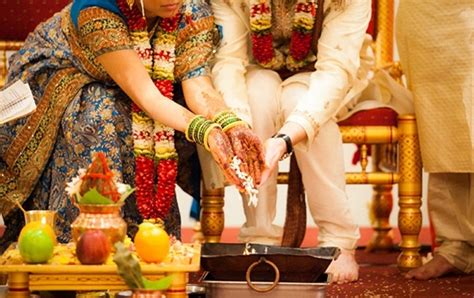 A Brief Look into the Fun-packed Gujarati Wedding Rituals - ATC Wedding