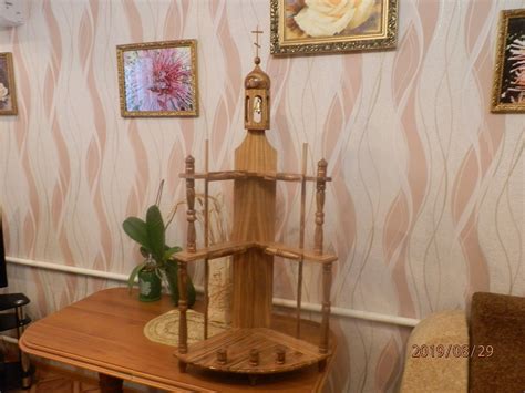 Полочка для икон,угловая. | Пикабу