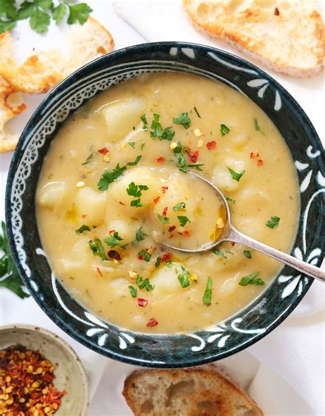 Vegan Potato Soup - The clever meal