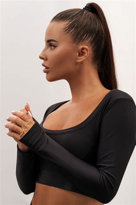 Укороченный рашгард с декольте Rashguard Mini DeColt Skin Black для ...