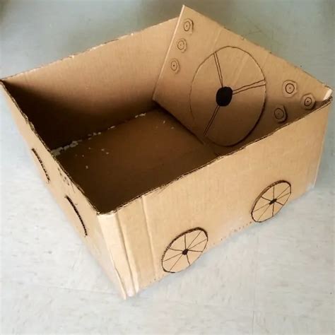 how to make cars out of cardboard boxes
