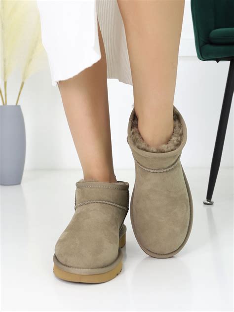 Угги UGG - купить с доставкой по выгодным ценам в интернет-магазине ...