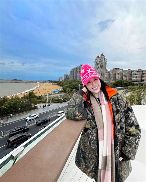 Anita Chui 崔碧珈 (@anitachui) • Instagram photos and videos