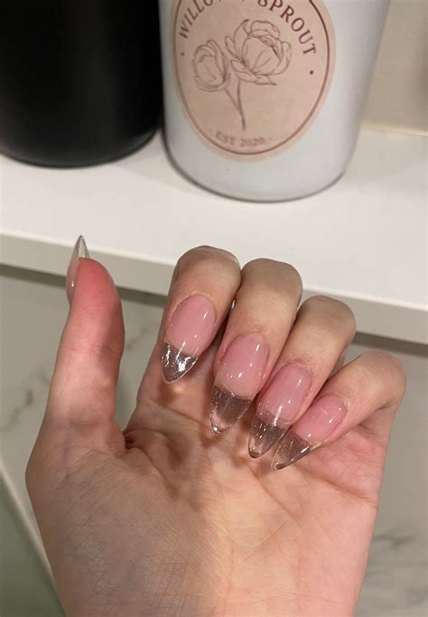 Water nails I did on myself : r/Nails
