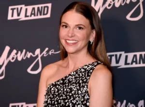 sutton foster net worth 2023
