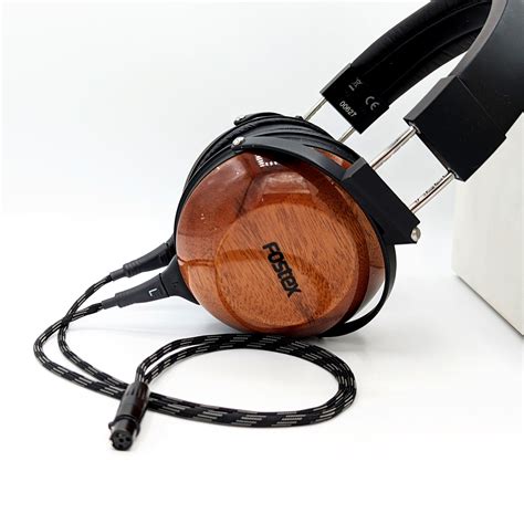HC-11-Split: Dual 2-pin split headphone cable for Fostex TX-00 style h