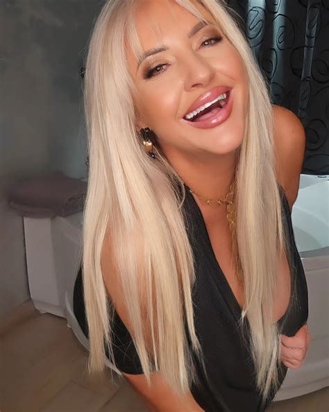 Vesna Pocuca Sana added a new photo. - Vesna Pocuca Sana