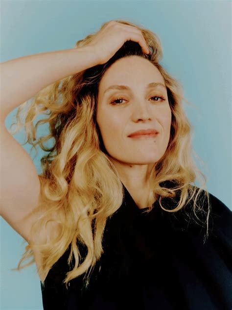 Evelyne Brochu Brasil