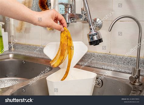 Hand Throwing Banana Peel Food Waste Stock Photo 2138573953 | Shutterstock