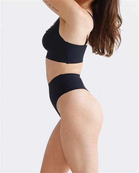Seamless, Comfortable Underwear — okko