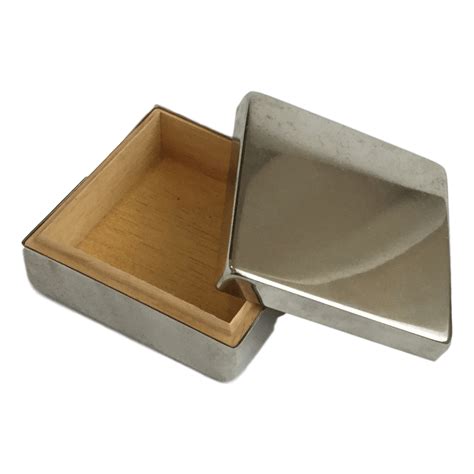 small silver box wellroomed