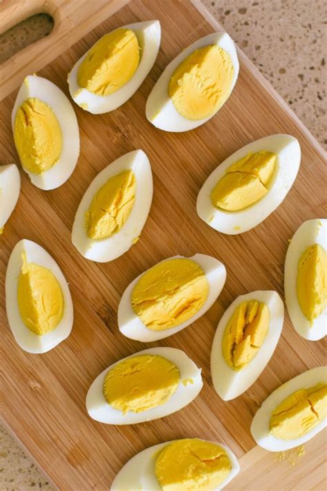 Curried Eggs Recipe | Cooking with Nana Ling