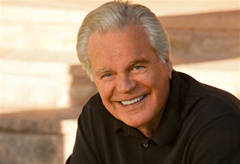 how much is robert wagner's net worth