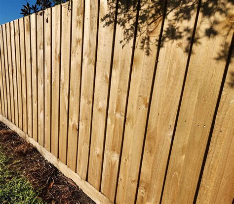 Piling Fence Paling Fence | Gippsland Treated Pine