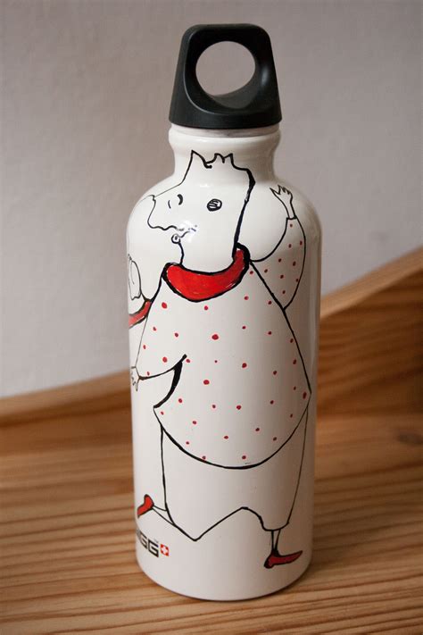 Kiss-Me-Bottle on Behance