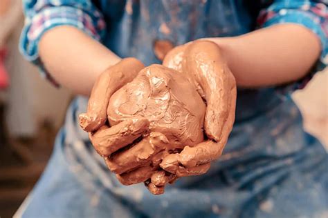 7 Stages Of Clay - What You Need To Know - The Creative Folk