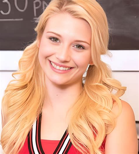 Aubrey Gold (Actress) Height, Wiki, Age, Biography, Boyfriend, Career