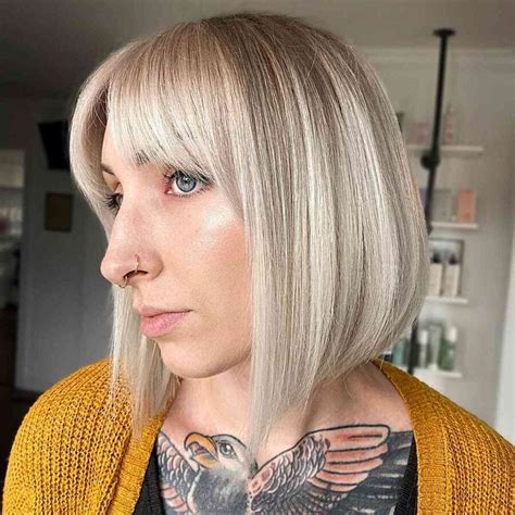 29 Modern Inverted Bob with Bangs (And Ones to Avoid)