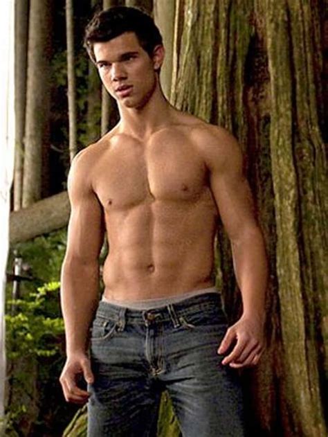 Shirtless Taylor Lautner | Hot Pics, Photos and Images