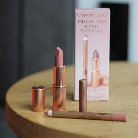 Набір косметики для губ Charlotte Tilbury Pillow Talk Lip Kit от ...