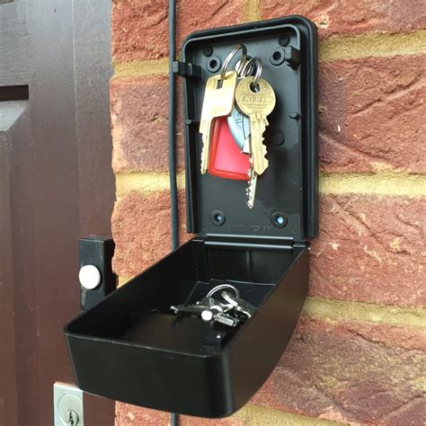 Federal Outdoor High Security Home Wall Mounted Combination Key Safe