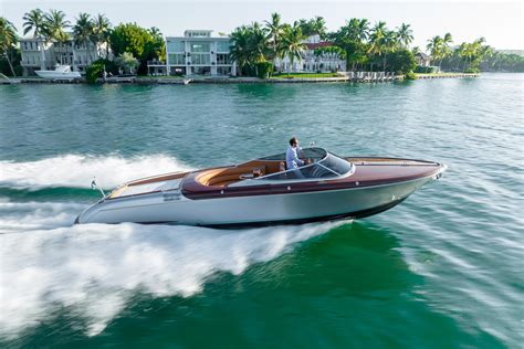 Mia Mia Yacht for Sale | 33 Riva Yachts Miami, FL | Denison Yacht Sales