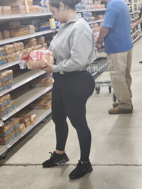 Out In The Wild 32 ( Huge BBL on a Latina) One of the best cap this