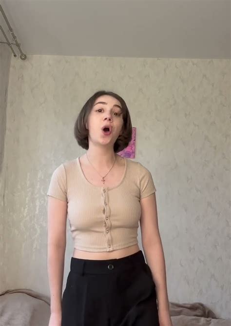 Юлия Чичерина «Ту-лу-ла» - YouTube
