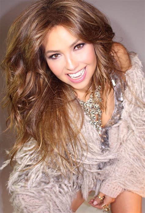 Los 10 éxitos de Thalía, la tercera cantante hispana más influyente de