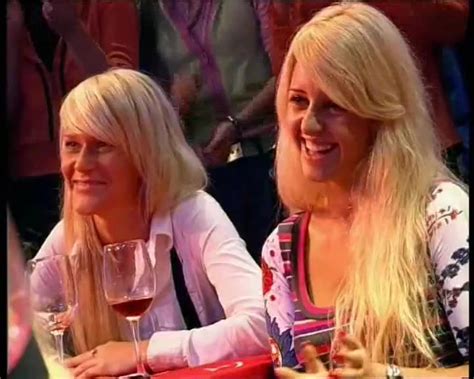 Смотреть "Comedy Club. 2 сезон. 36 выпуск" онлайн. Юмор - eTVnet