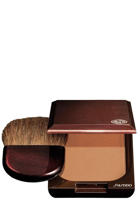 Компактная пудра с оттенком загара, оттенок 1 SHISEIDO для женщин ...
