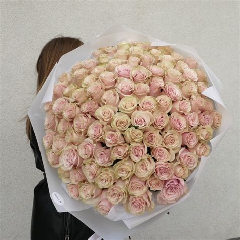 Bukiet różowych róż - bloomflowers.pl