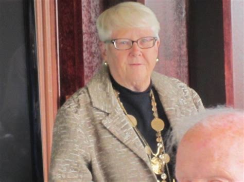 Rotary Club of... - Rotary Club of Belmont & Redwood Shores