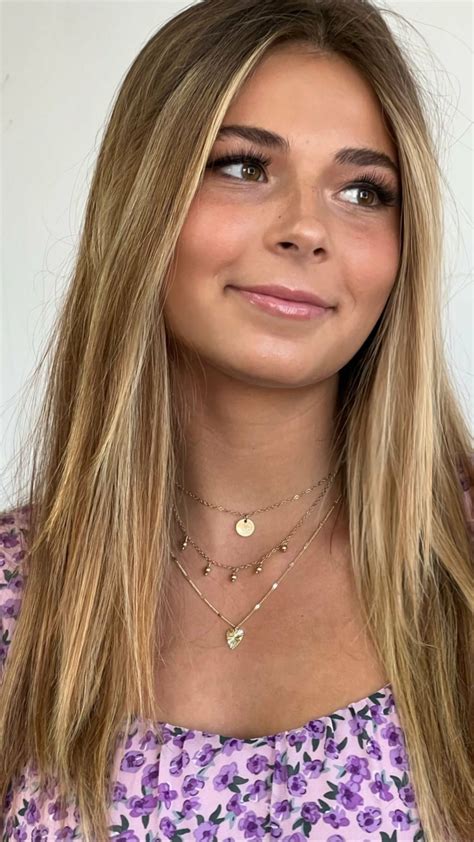 Aria Spinello 04/11/2022 • CelebMafia